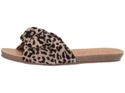 Blowfish Malibu Kids Gett K (Little Kid/Big Kid) 10 Blowfish Malibu Kids Gett K (Little Kid/Big Kid) -Blowfish Malibu 7135KqqIfL